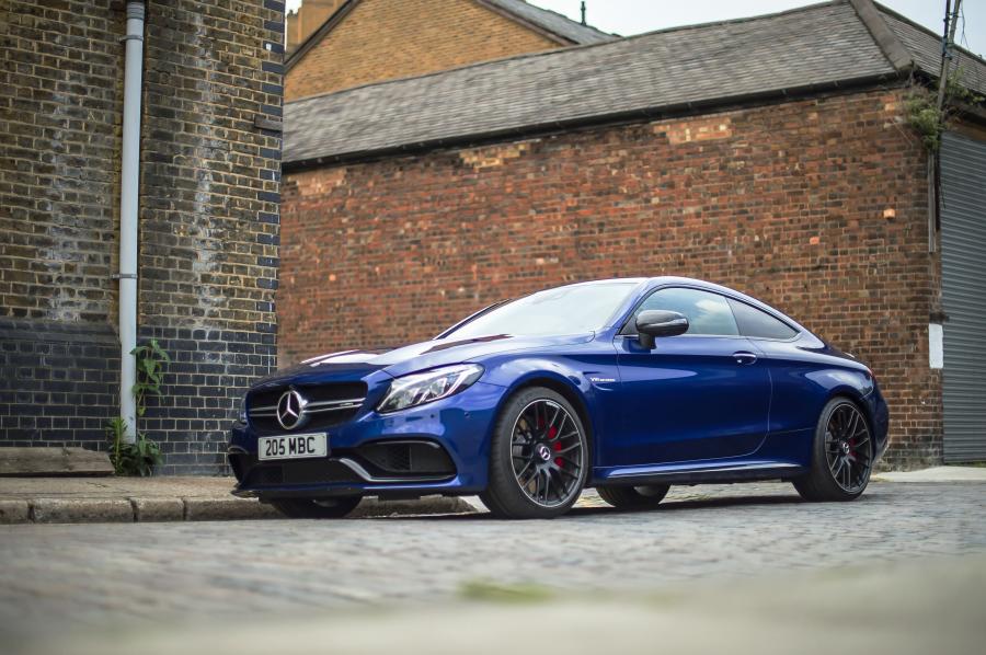  Mercedes-AMG C63 S Coupe 2016 года  (UK) (фото 21 из 30)